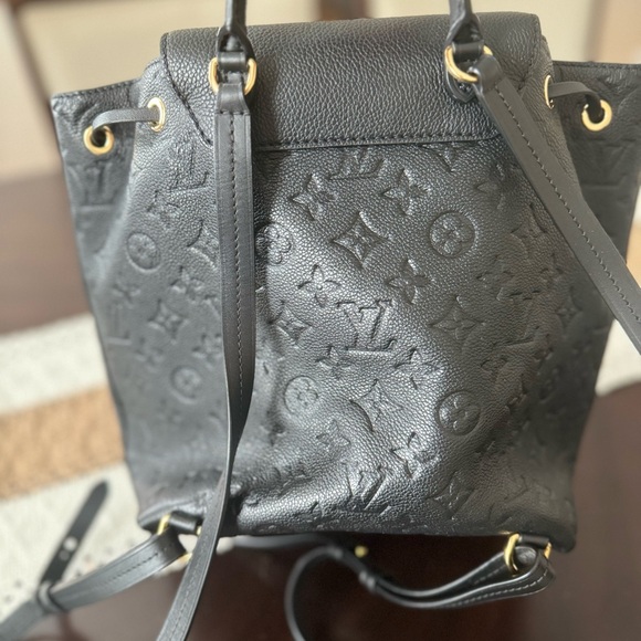 LOUIS VUITTON
Empreinte Montsouris NM Backpack Black - Picture 9 of 11